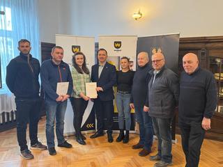 Mini 450c5259 59b9 4848 b0a9 2f3c989b86cd